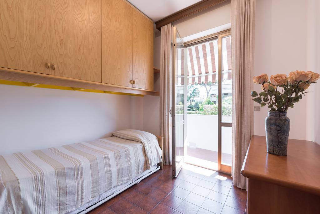 Comfort Beach House マリーナ・ディ・マッサ エクステリア 写真